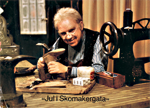 Skomakerrollen i ''Skomakergata'' (første gang vist i 1979) av Bjørn Rønningen var Henki Kolstads største TV-suksess, og gjorde lykke også på plate (1980)