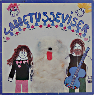 I flere år var Halvdan Sivertsen kjent som Barne-TV-onkel gjennom sine programmer sammen med Vibeke Sæther og Labbetuss (Geir Børresen). Og sangene kom på LP-en ''Labbetusseviser'' (1983)